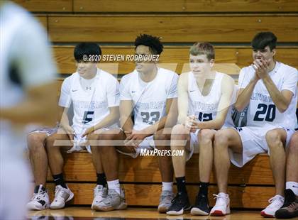 Thumbnail 1 in Clovis East vs. Manteca photogallery.