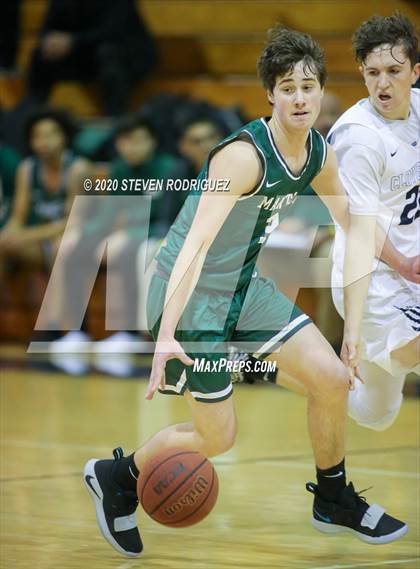 Thumbnail 3 in Clovis East vs. Manteca photogallery.
