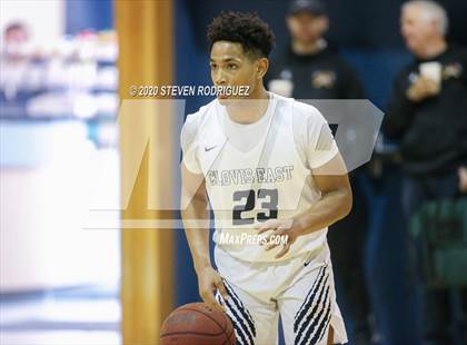 Thumbnail 2 in Clovis East vs. Manteca photogallery.