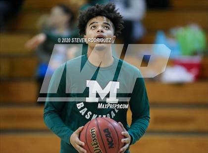 Thumbnail 1 in Clovis East vs. Manteca photogallery.