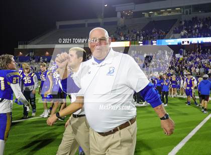 Thumbnail 1 in Brock vs. Mount Vernon (UIL 3A DI Semifinal) photogallery.