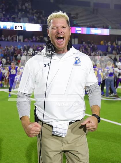 Thumbnail 2 in Brock vs. Mount Vernon (UIL 3A DI Semifinal) photogallery.