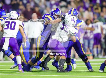 Thumbnail 2 in Brock vs. Mount Vernon (UIL 3A DI Semifinal) photogallery.