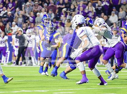 Thumbnail 1 in Brock vs. Mount Vernon (UIL 3A DI Semifinal) photogallery.