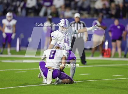 Thumbnail 2 in Brock vs. Mount Vernon (UIL 3A DI Semifinal) photogallery.