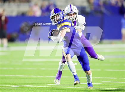 Thumbnail 2 in Brock vs. Mount Vernon (UIL 3A DI Semifinal) photogallery.