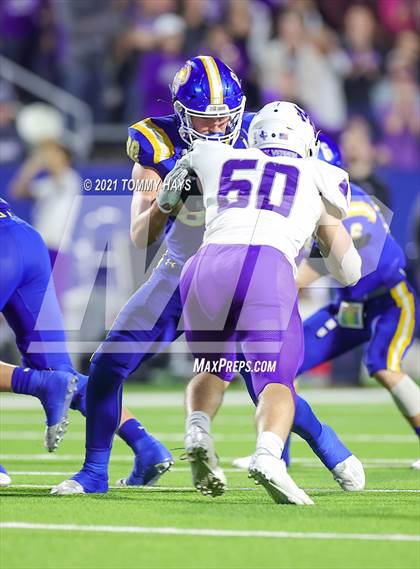 Thumbnail 1 in Brock vs. Mount Vernon (UIL 3A DI Semifinal) photogallery.