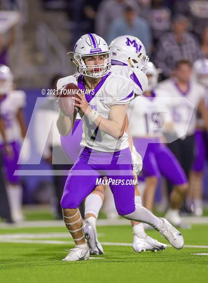 Thumbnail 2 in Brock vs. Mount Vernon (UIL 3A DI Semifinal) photogallery.