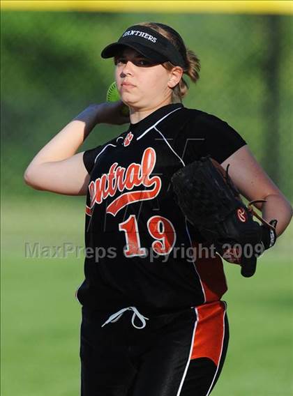 Thumbnail 1 in Lebanon vs Central York (PIAA District 3 Playoffs) photogallery.