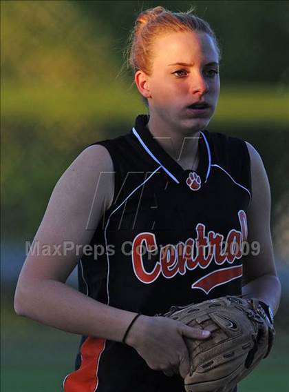 Thumbnail 2 in Lebanon vs Central York (PIAA District 3 Playoffs) photogallery.