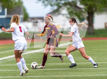 Thumbnail 2 in Montrose @ Windsor (CHSAA 4A Round 2) photogallery.