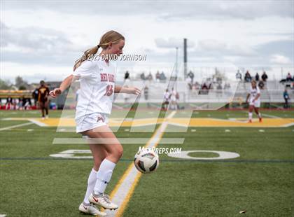 Thumbnail 2 in Montrose @ Windsor (CHSAA 4A Round 2) photogallery.