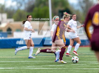 Thumbnail 3 in Montrose @ Windsor (CHSAA 4A Round 2) photogallery.