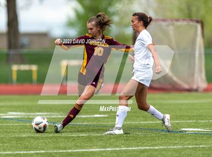 Thumbnail 2 in Montrose @ Windsor (CHSAA 4A Round 2) photogallery.