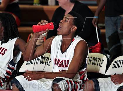 Thumbnail 3 in Carter @ South-Doyle photogallery.