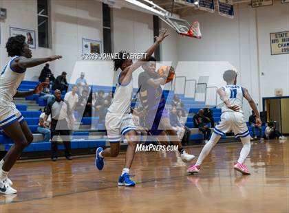Thumbnail 1 in East Coweta @ North Clayton (Scrimmage) photogallery.