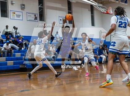 Thumbnail 3 in East Coweta @ North Clayton (Scrimmage) photogallery.