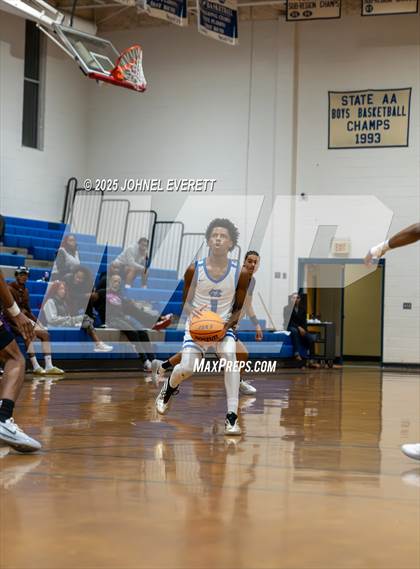 Thumbnail 3 in East Coweta @ North Clayton (Scrimmage) photogallery.