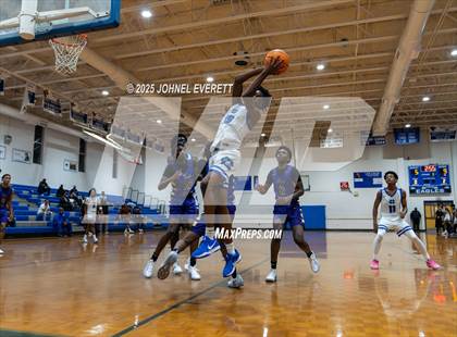 Thumbnail 2 in East Coweta @ North Clayton (Scrimmage) photogallery.