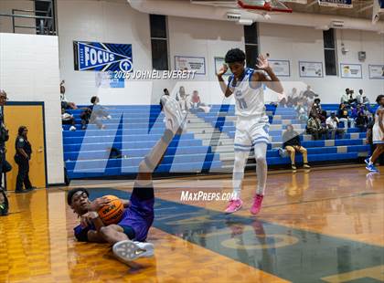 Thumbnail 1 in East Coweta @ North Clayton (Scrimmage) photogallery.