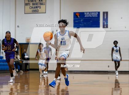 Thumbnail 2 in East Coweta @ North Clayton (Scrimmage) photogallery.