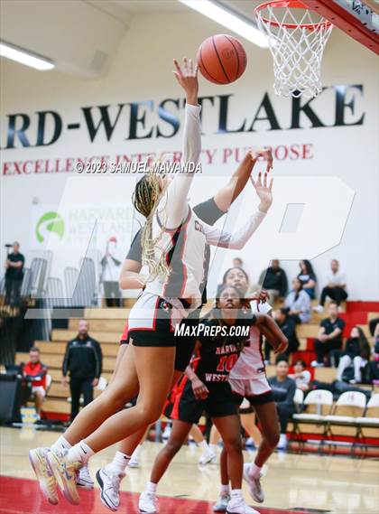 Thumbnail 3 in Village Christian @ Harvard-Westlake (Harvard-Westlake Tournament) photogallery.