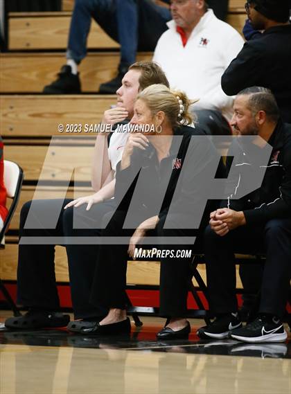 Thumbnail 1 in Village Christian @ Harvard-Westlake (Harvard-Westlake Tournament) photogallery.