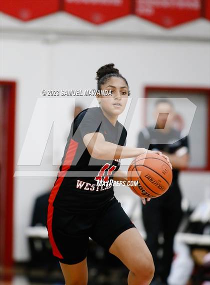 Thumbnail 2 in Village Christian @ Harvard-Westlake (Harvard-Westlake Tournament) photogallery.