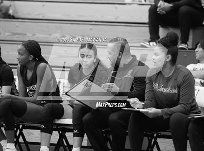 Thumbnail 2 in Village Christian @ Harvard-Westlake (Harvard-Westlake Tournament) photogallery.