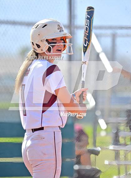 Thumbnail 3 in Chaparral @ Cimarron-Memorial photogallery.