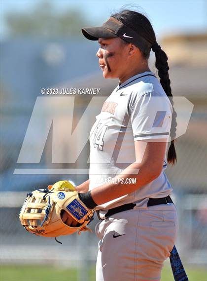 Thumbnail 1 in Chaparral @ Cimarron-Memorial photogallery.