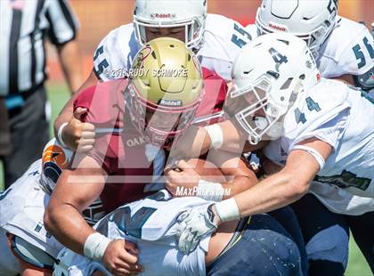 Thumbnail 2 in Oaks Christian @ Eastside Catholic (Honor Bowl) photogallery.