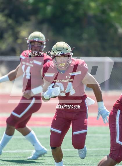Thumbnail 2 in Oaks Christian @ Eastside Catholic (Honor Bowl) photogallery.