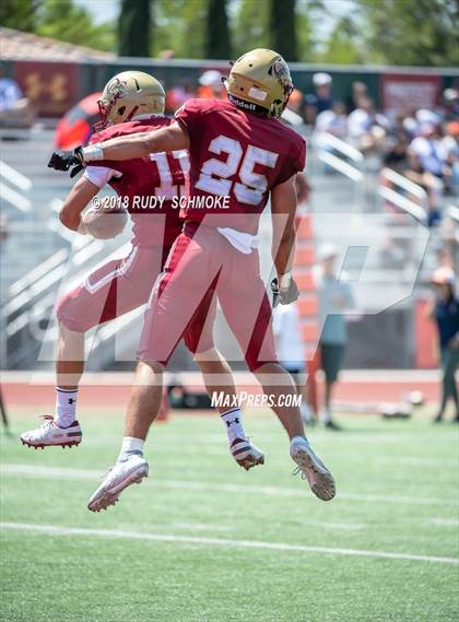 Thumbnail 2 in Oaks Christian @ Eastside Catholic (Honor Bowl) photogallery.