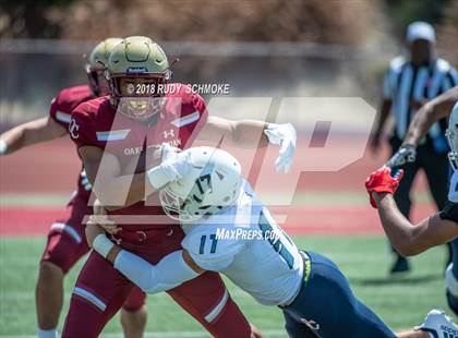 Thumbnail 2 in Oaks Christian @ Eastside Catholic (Honor Bowl) photogallery.