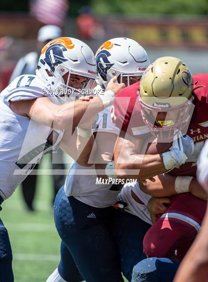 Thumbnail 2 in Oaks Christian @ Eastside Catholic (Honor Bowl) photogallery.