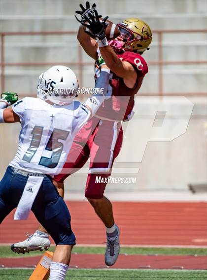 Thumbnail 2 in Oaks Christian @ Eastside Catholic (Honor Bowl) photogallery.