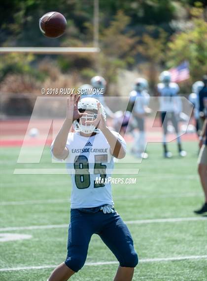Thumbnail 3 in Oaks Christian @ Eastside Catholic (Honor Bowl) photogallery.