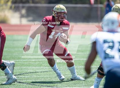 Thumbnail 3 in Oaks Christian @ Eastside Catholic (Honor Bowl) photogallery.
