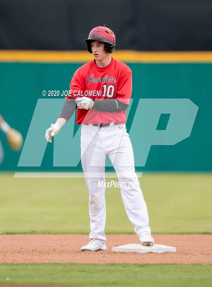 Thumbnail 2 in Reagan [Ronald] vs Lake Travis (Scrimmage) photogallery.