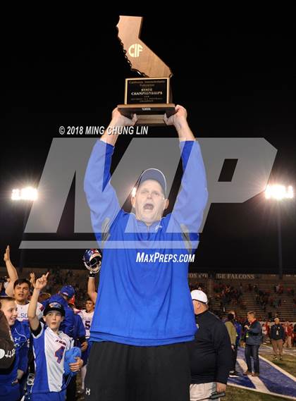 Thumbnail 2 in Folsom vs. Cathedral Catholic (CIF State D1AA Final) photogallery.