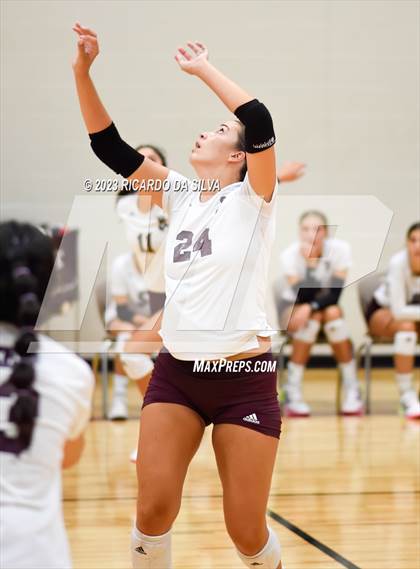 Thumbnail 1 in Deer Park vs Canyon (KISD/CFISD Tournament) photogallery.