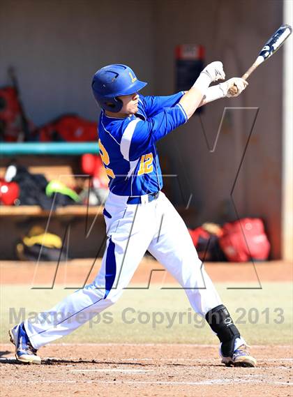 Thumbnail 3 in Lexington vs. Cathedral Catholic (National High School Invitational) photogallery.