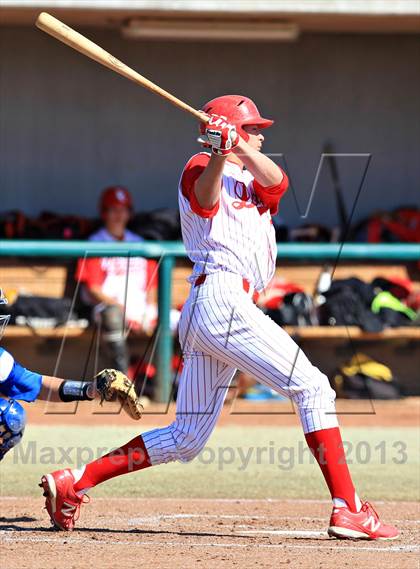Thumbnail 3 in Lexington vs. Cathedral Catholic (National High School Invitational) photogallery.