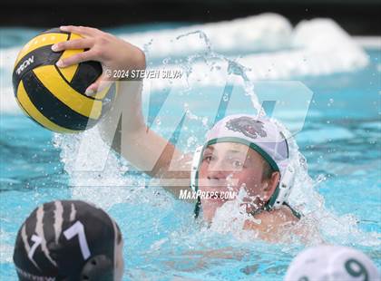 Thumbnail 1 in Helix vs. Westview (America's Finest City Tournament) photogallery.