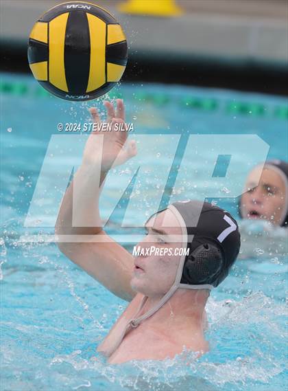 Thumbnail 2 in Helix vs. Westview (America's Finest City Tournament) photogallery.