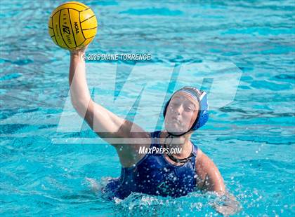 Thumbnail 3 in Alta Loma vs San Clemente (Bill Barnett Holiday Cup) photogallery.