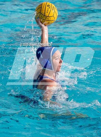 Thumbnail 2 in Alta Loma vs San Clemente (Bill Barnett Holiday Cup) photogallery.