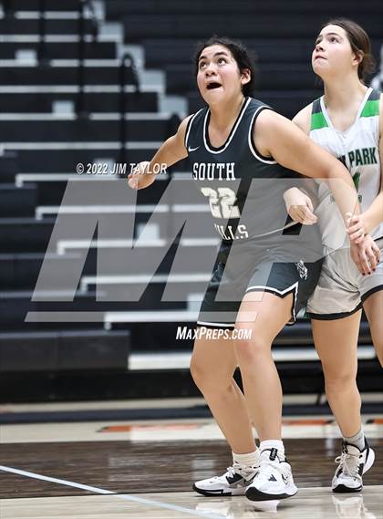 Thumbnail 1 in Iowa Park vs South Hills (Chicken Express Lady Porcupine Invitational) photogallery.