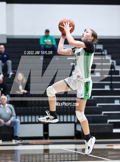 Thumbnail 1 in Iowa Park vs South Hills (Chicken Express Lady Porcupine Invitational) photogallery.